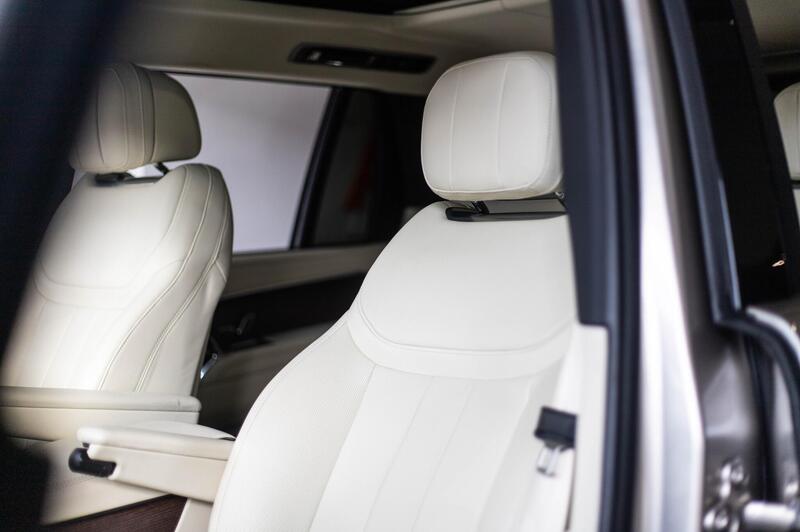 Land Rover Range Rover view 6
