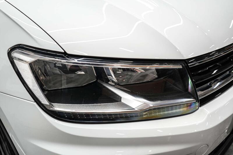 Volkswagen Tiguan view 6