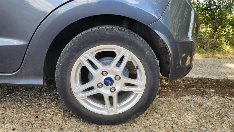 2016 Ford Ka+ — photo 14