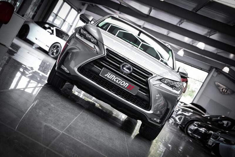 Lexus NX view 4