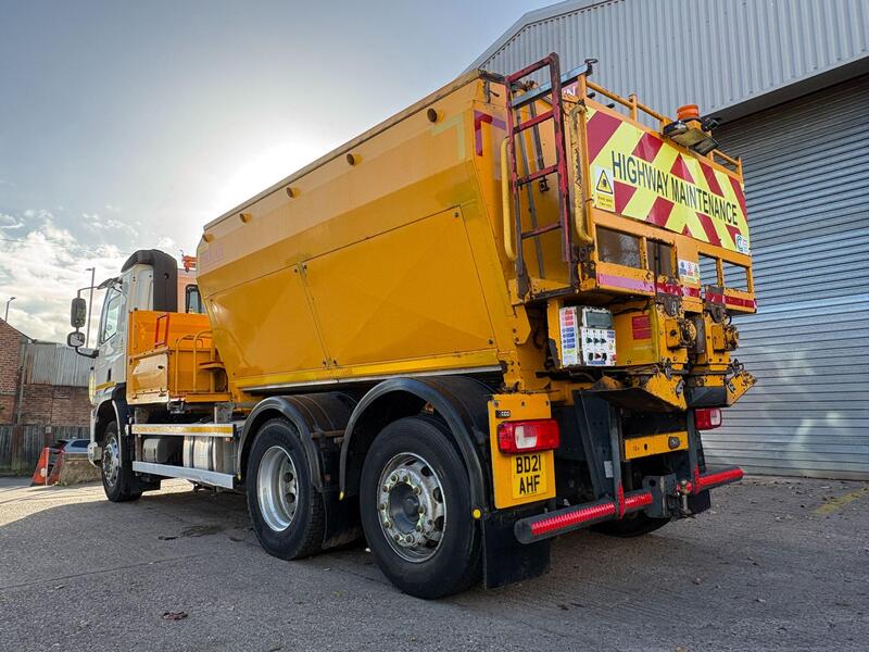 DAF CF230 26T Hot Box Rear Steer (Twin)