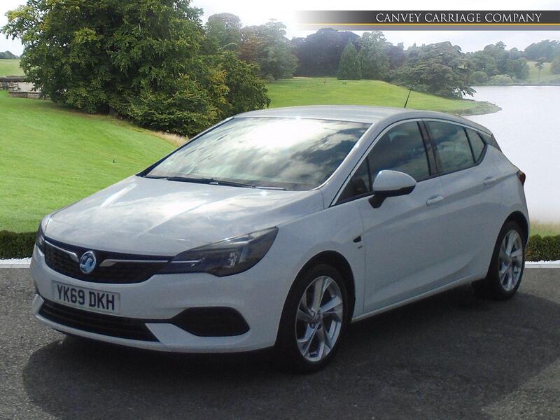 Vauxhall Astra view 2