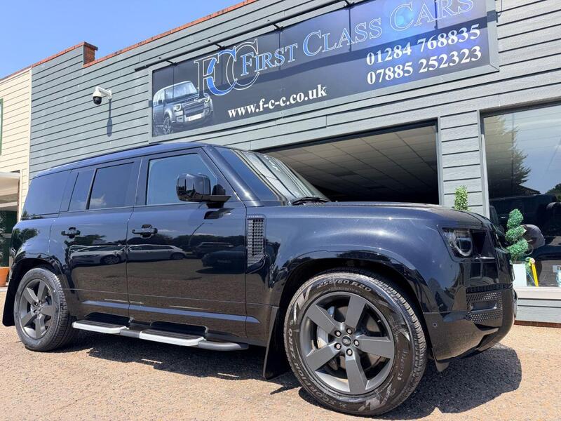 Land Rover Defender 110 main image