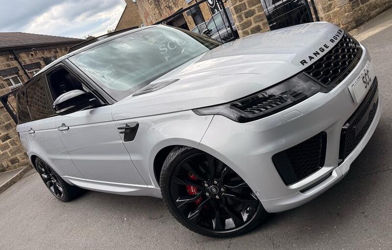 Land Rover Range Rover Sport view 3