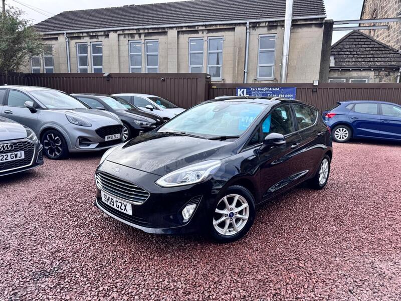 Ford Fiesta view 2