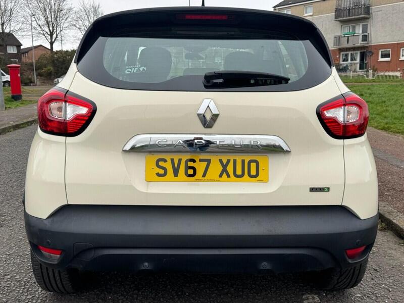 Renault Captur view 4