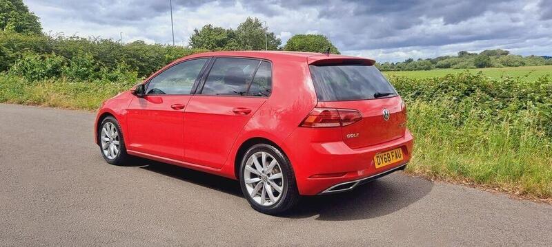 Volkswagen Golf view 7