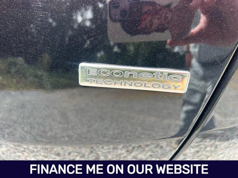 Ford Mondeo view 6