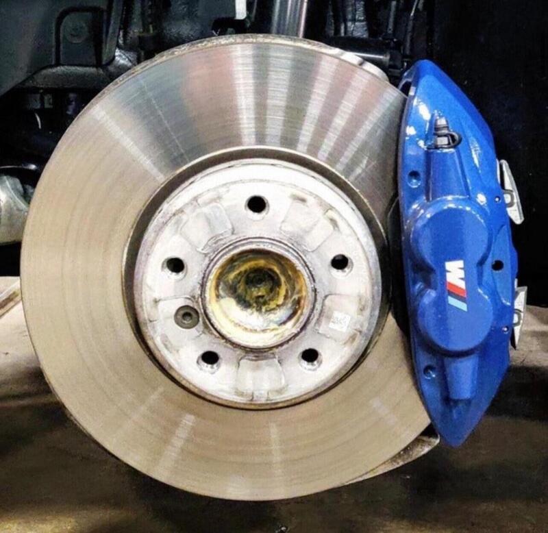 BMW 3 Series view 2