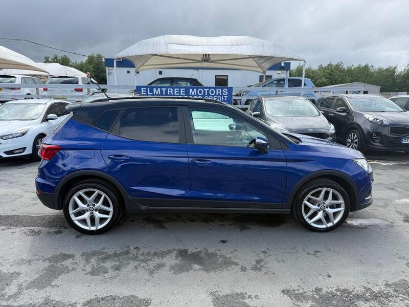 Seat Arona view 5