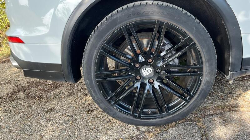 2015 Porsche Cayenne — photo 65