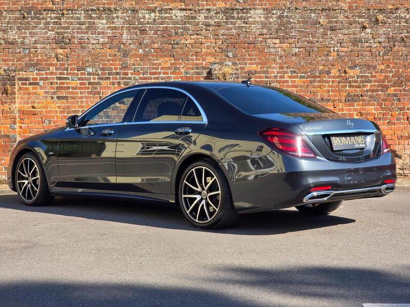 Mercedes-Benz S-Class view 3