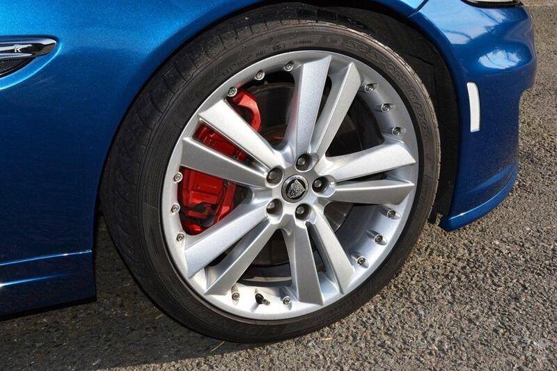 Jaguar XKR view 6