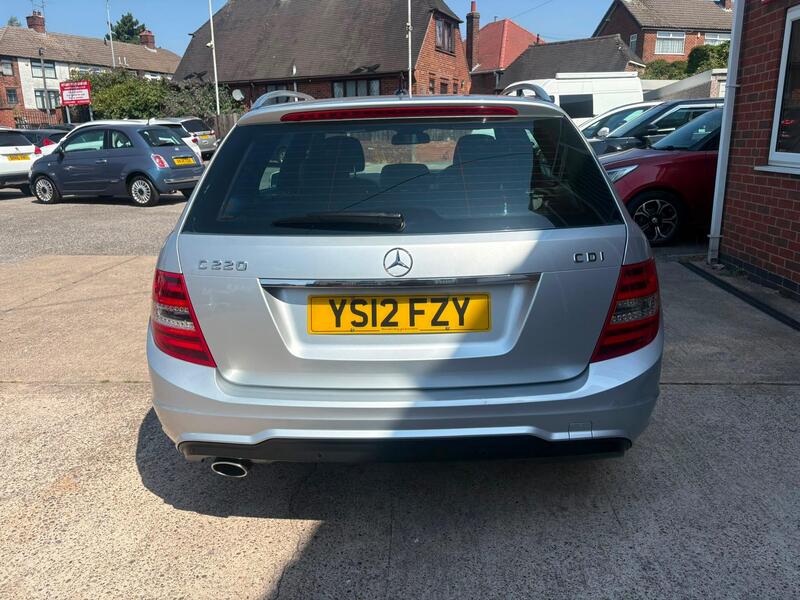 Mercedes-Benz C-Class view 6