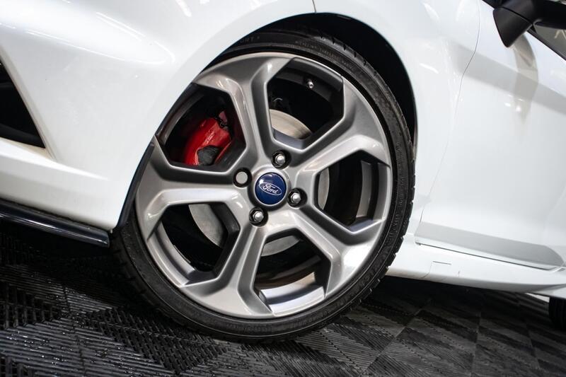 Ford Fiesta view 3