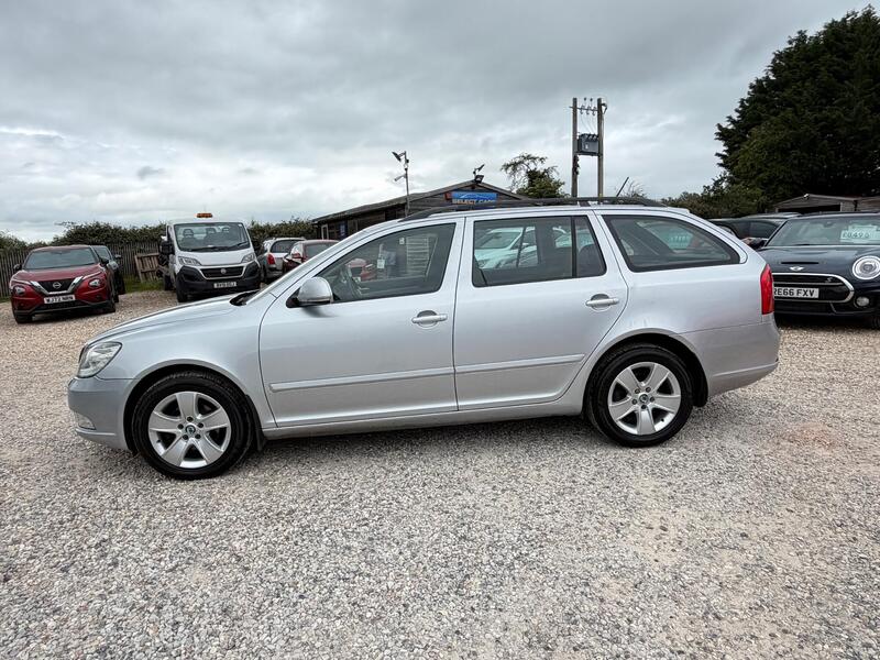 Skoda Octavia view 7