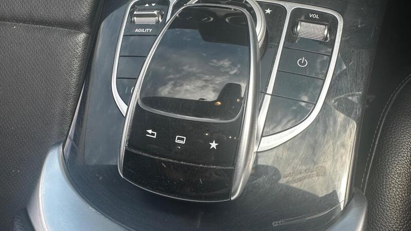 2015 Mercedes-Benz C Class — photo 16