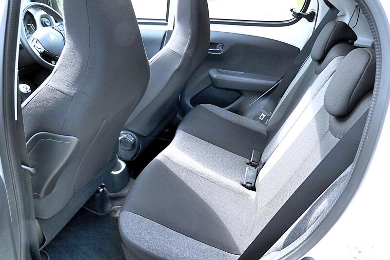 Citroen C1 view 16