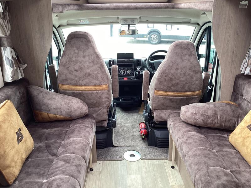 Auto-Sleepers Broadway EK TB LP — image 32