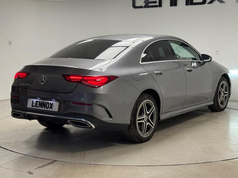 Mercedes-Benz Mercedes-Benz CLA view 6