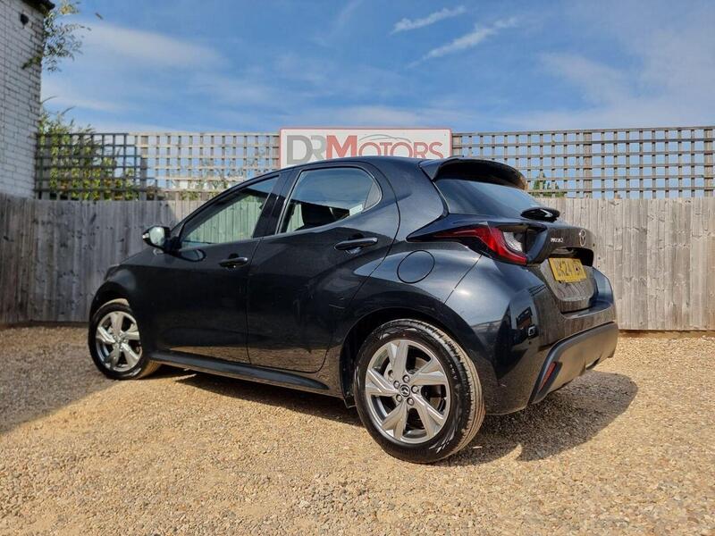 Mazda Mazda2 view 4