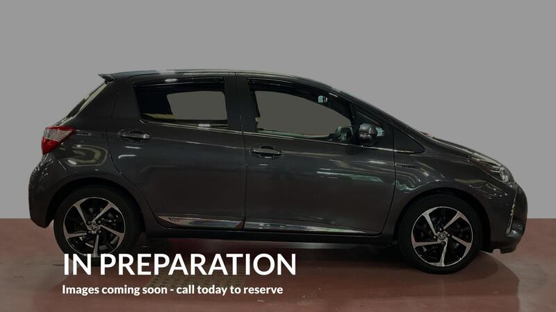 Toyota Yaris view 5