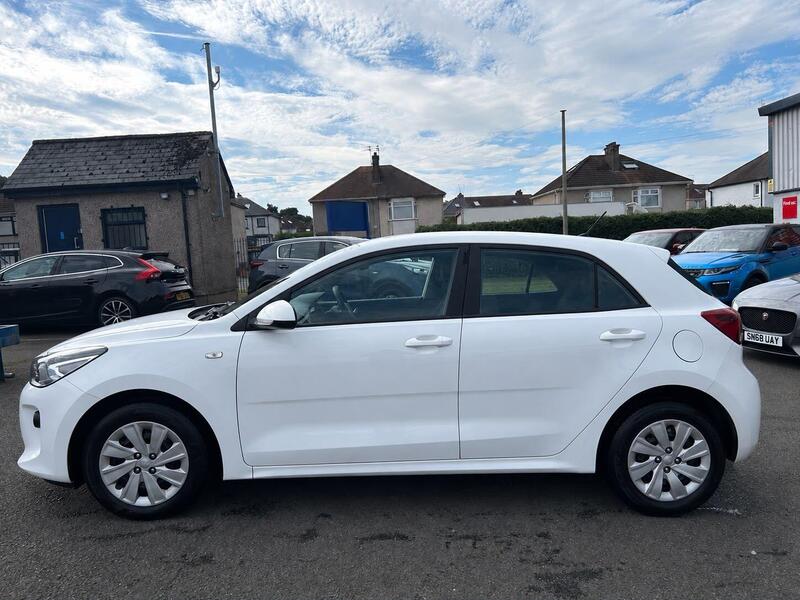 Kia Rio view 7