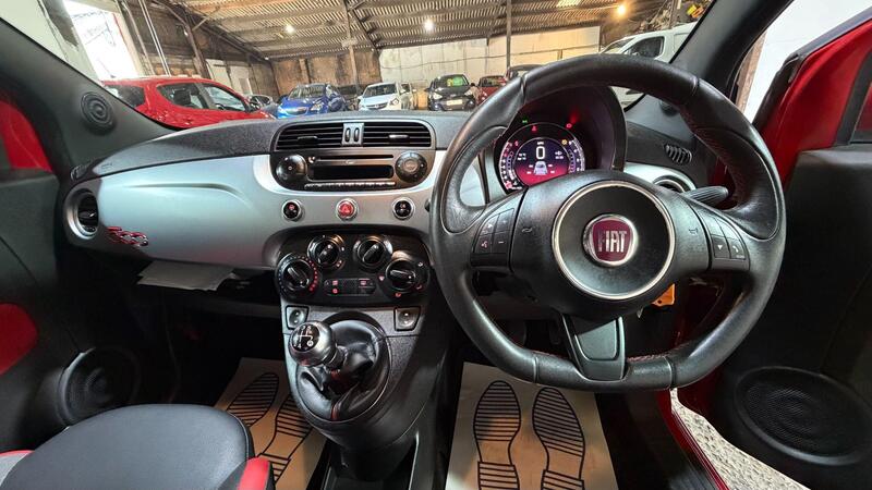 2014 Fiat 500 — photo 13