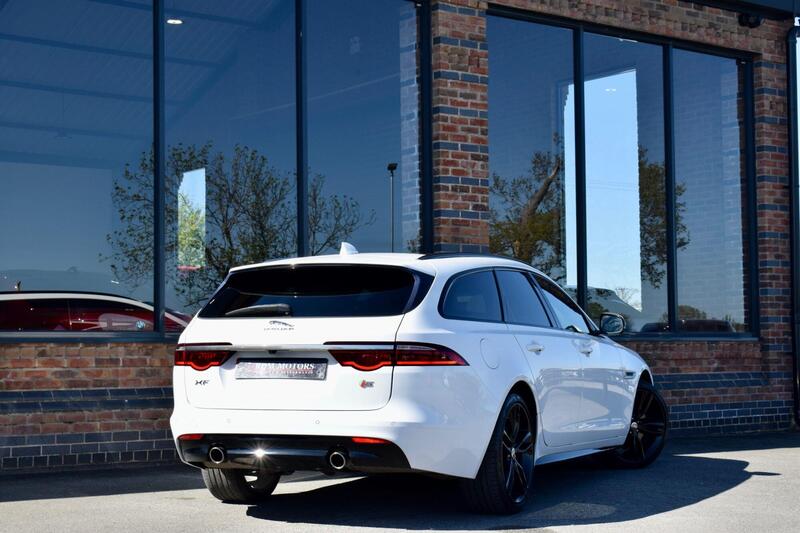 Jaguar XF view 2