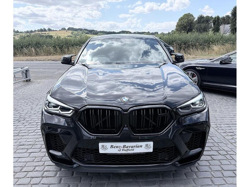 BMW X6 M view 2