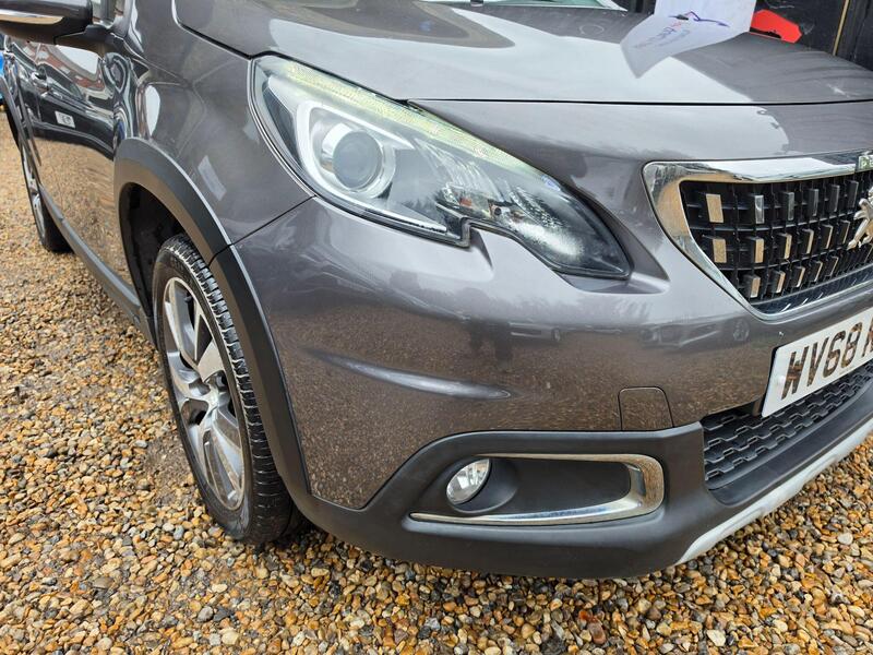 Peugeot 2008 1.2 PureTech GPF Allure Euro 6 (s/s) 5dr thumbnail 9