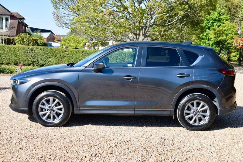 Mazda CX-5 view 4