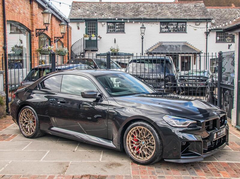 BMW M2 view 4