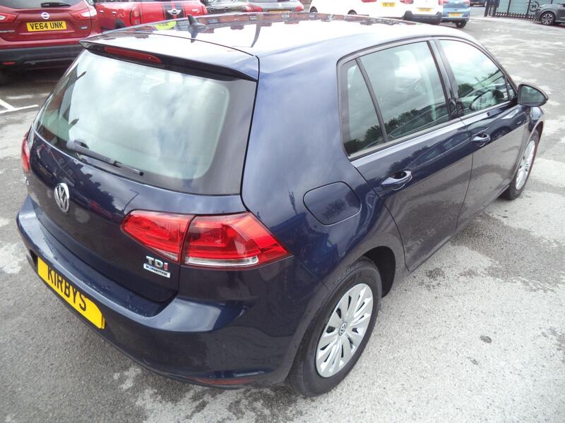 Volkswagen Golf view 7