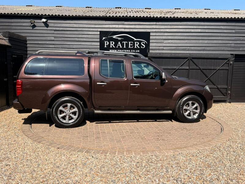 Nissan Navara view 5