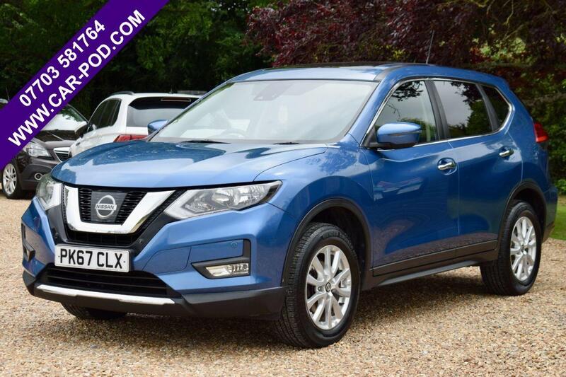 Nissan X-Trail view 3