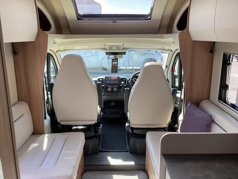 Auto-Trail Imala 730 — image 23