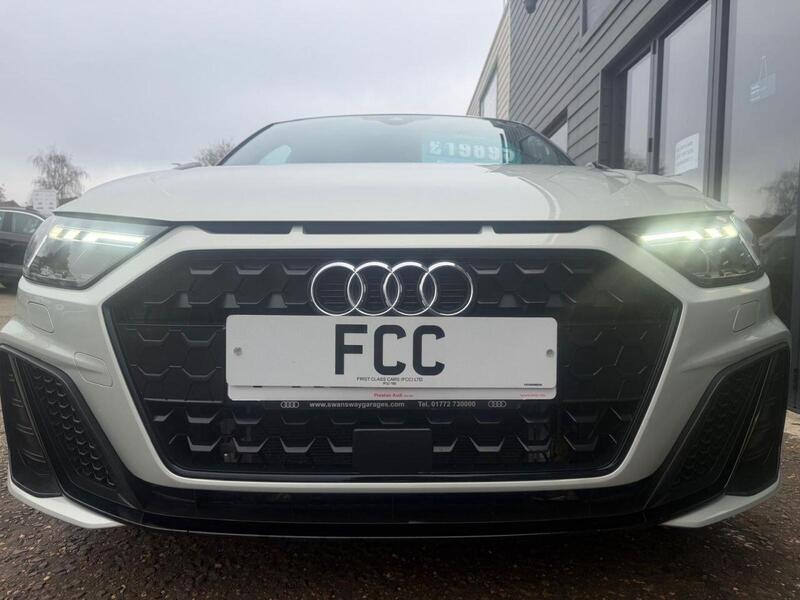 Audi A1 view 5