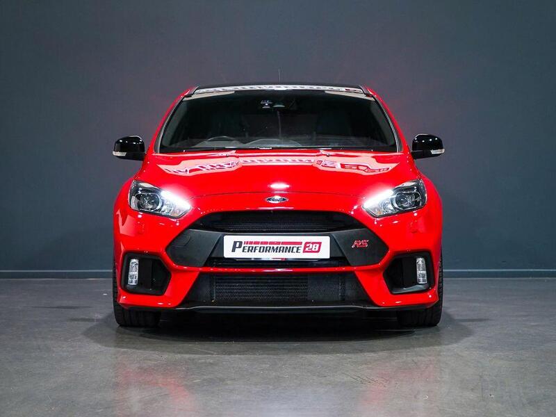 Ford Focus view 3
