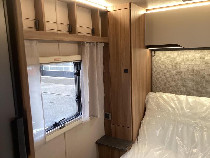 Auto-Trail Imala 730 — image 33