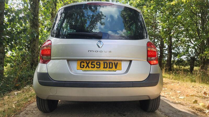 2009 Renault Modus — photo 8