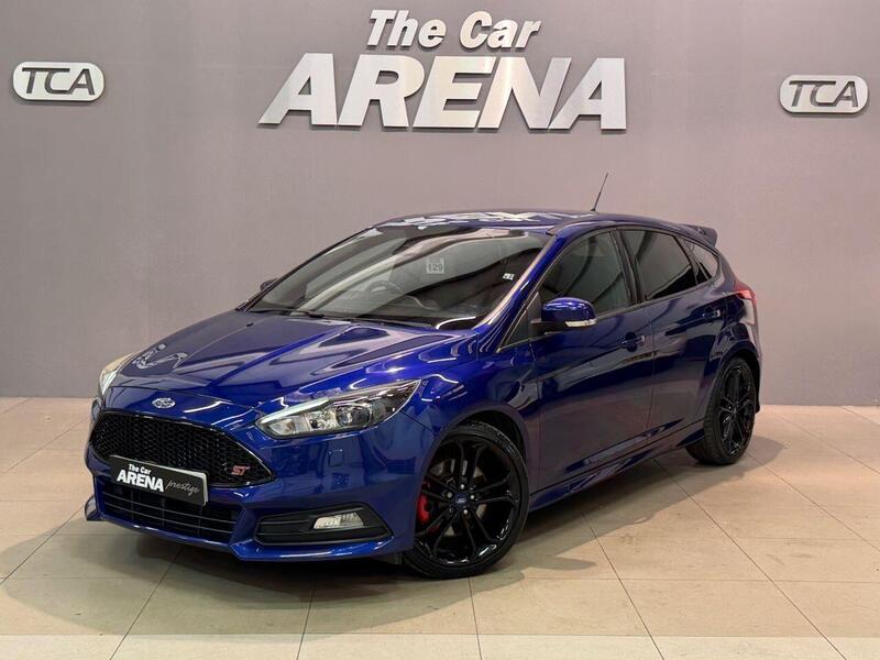Ford Focus view 2