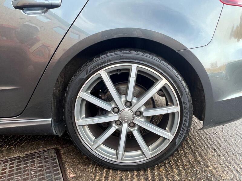Audi A3 view 25