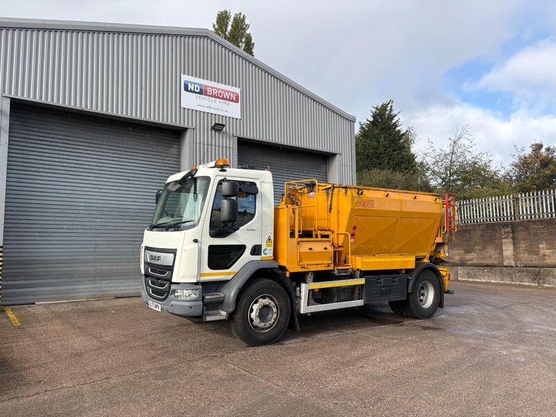 DAF LF230 18T GVW Hot Box Twin