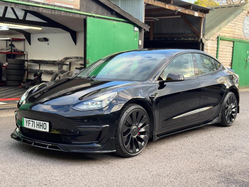 2021 Tesla Model 3 - exterior