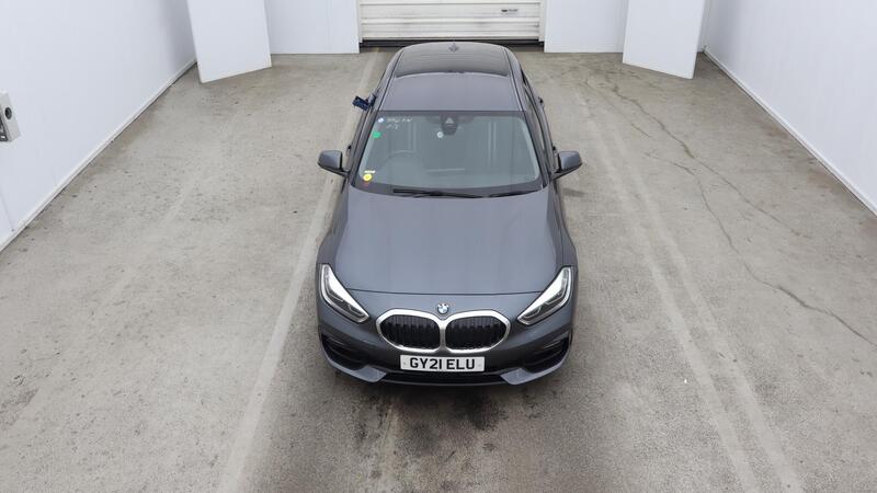 BMW 1 Series view 7