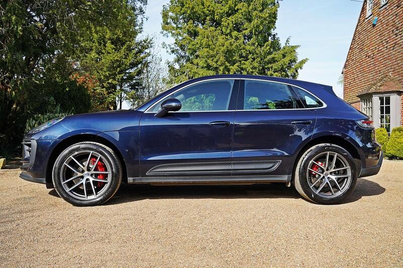 Porsche Macan view 2