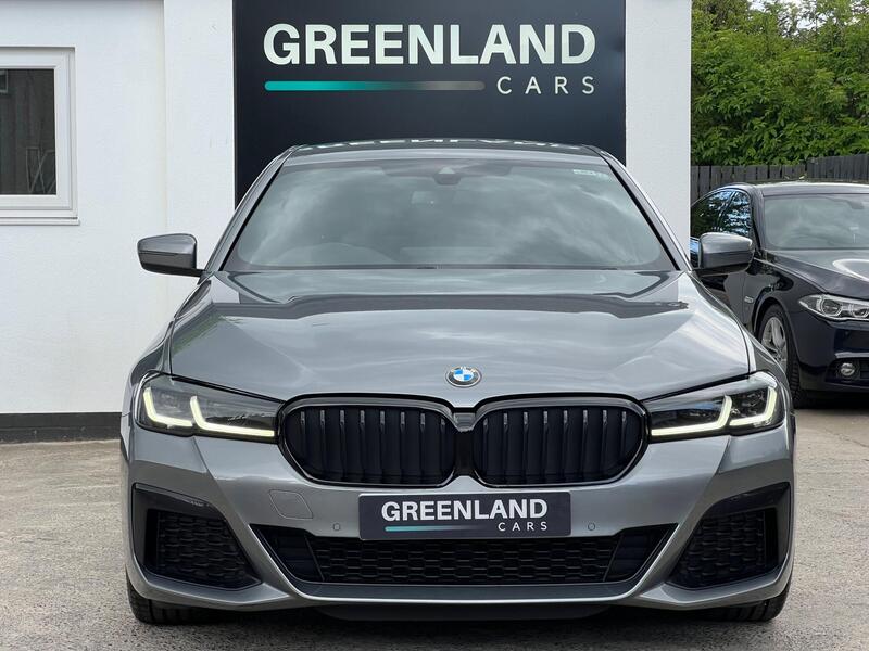 BMW 5 Series view 3