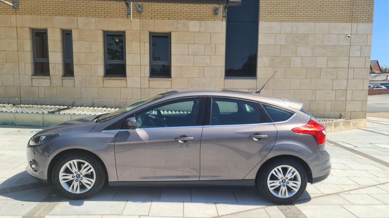 Ford Focus view 4