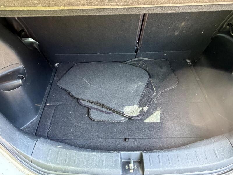 2013 Honda Jazz — photo 19